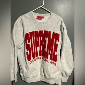 (HOT) SUPREME CITIES ARC CREW NECK